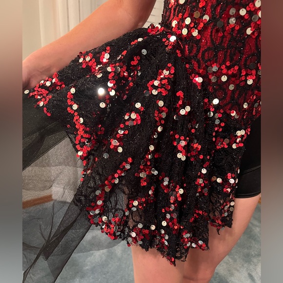 Rad and black sequin/tulle bodysuit - Picture 4 of 5